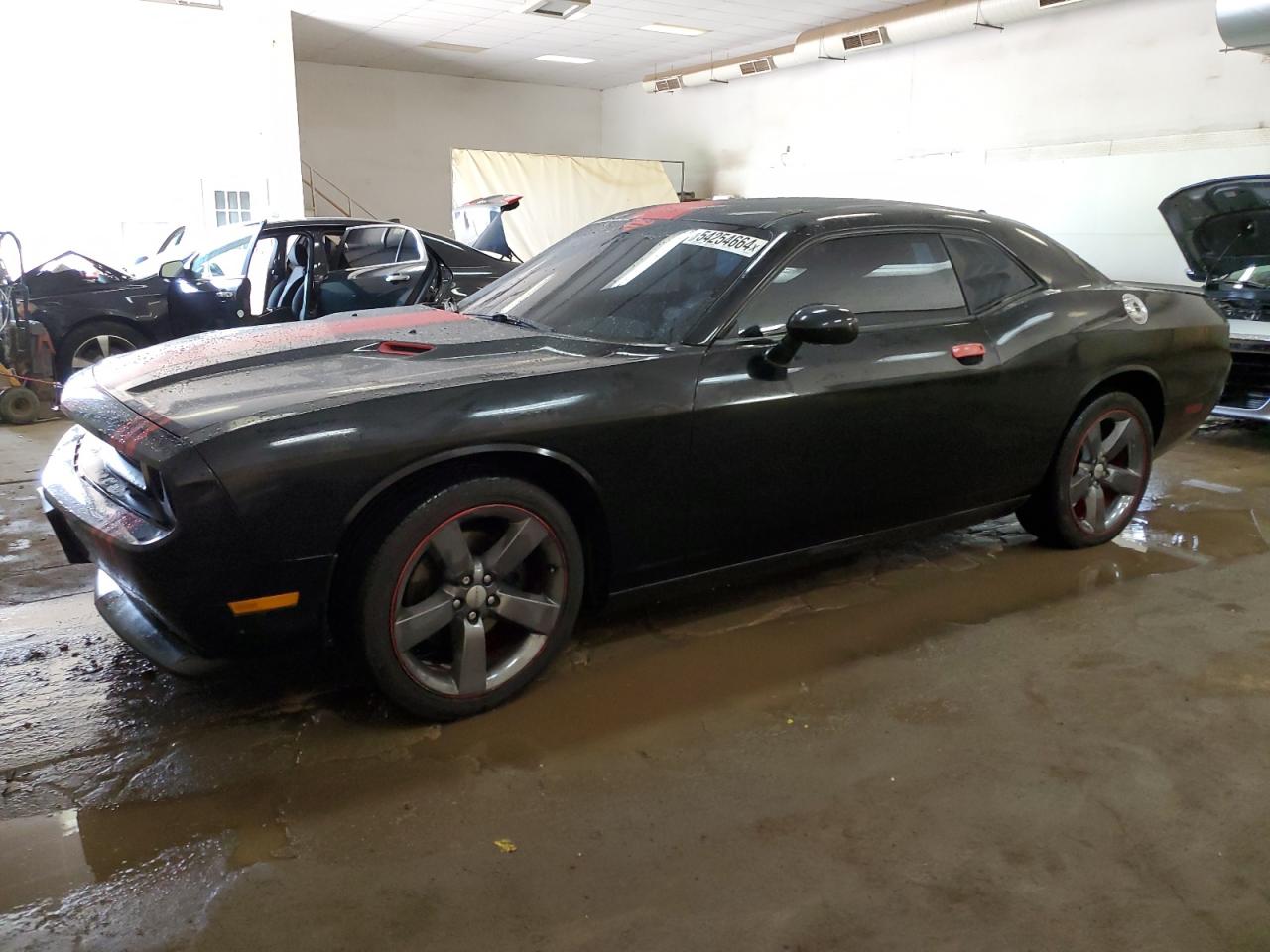 Lot #2960191184 2014 DODGE CHALLENGER