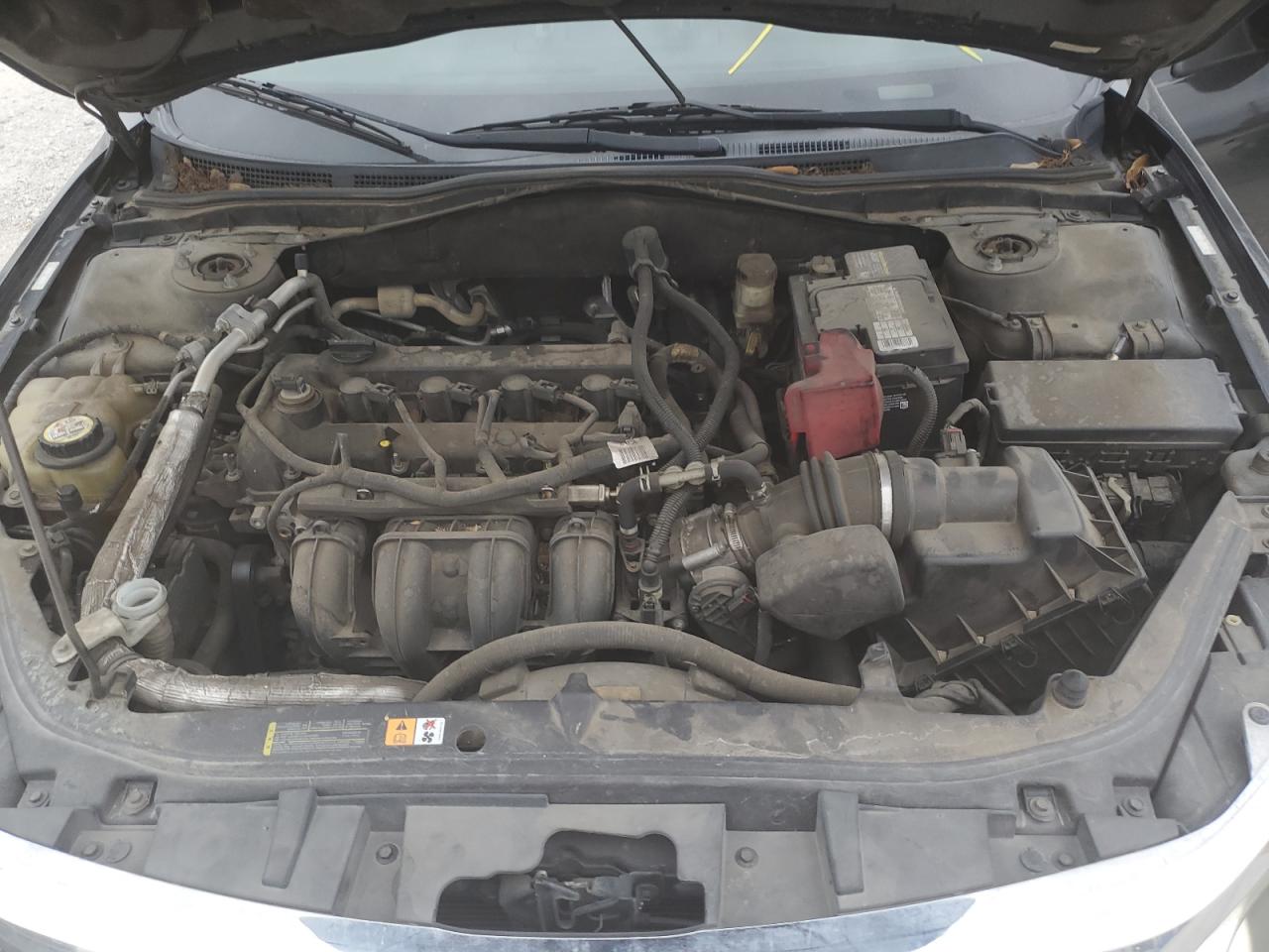 3FAHP0HA8AR102147 2010 Ford Fusion Se