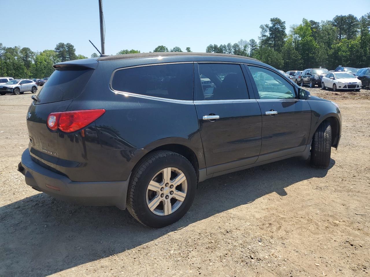 1GNKVGED1CJ163826 2012 Chevrolet Traverse Lt