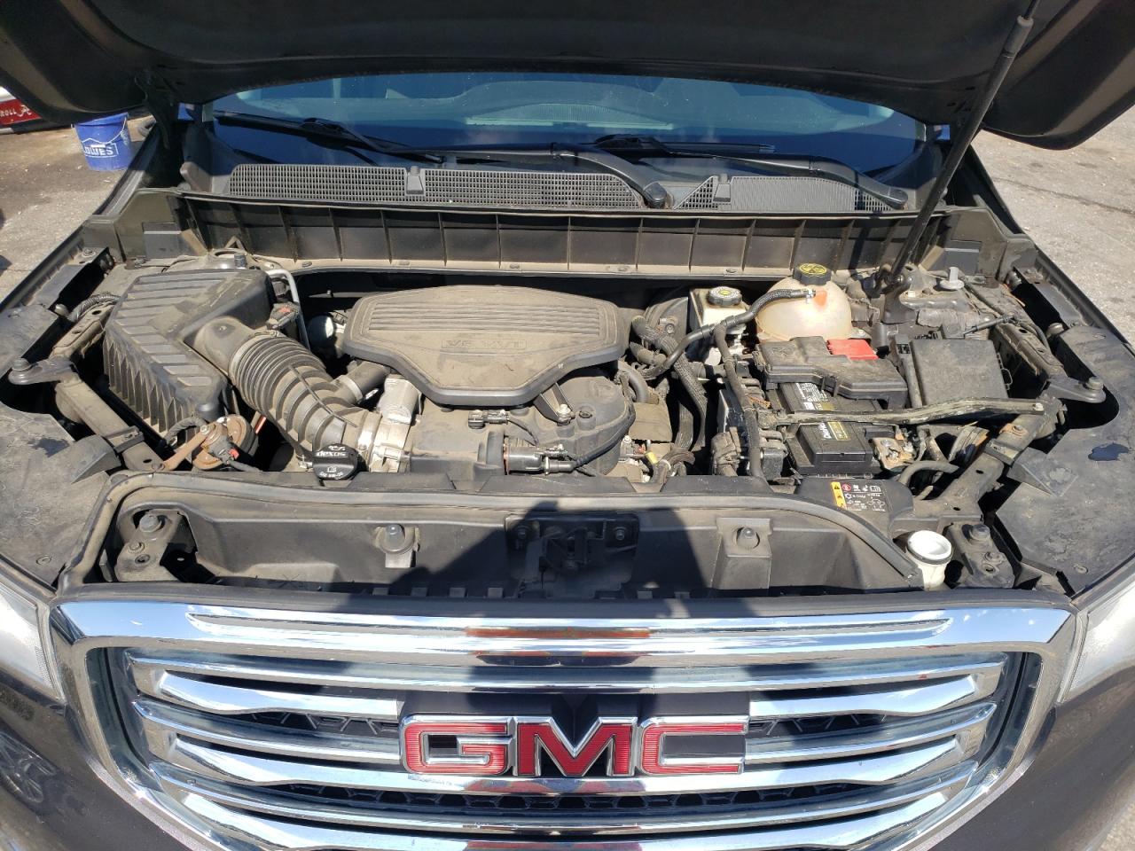 1GKKNLLS0HZ220100 2017 GMC Acadia Sle