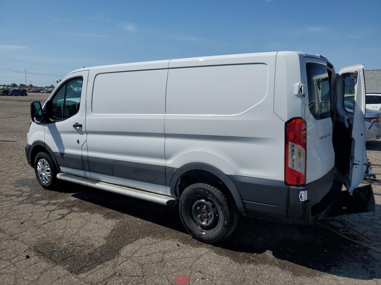 1FTBR1Y80PKA28426 2023 Ford Transit T-250