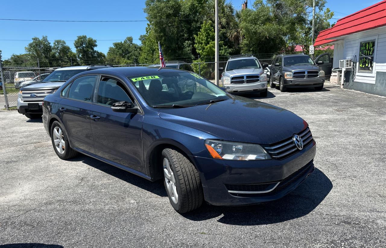 2013 Volkswagen Passat S vin: 1VWAP7A38DC047599