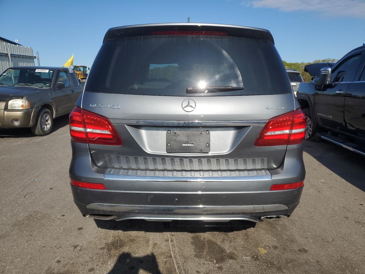 4JGDF6EE0HA944681 2017 Mercedes-Benz Gls 450 4Matic