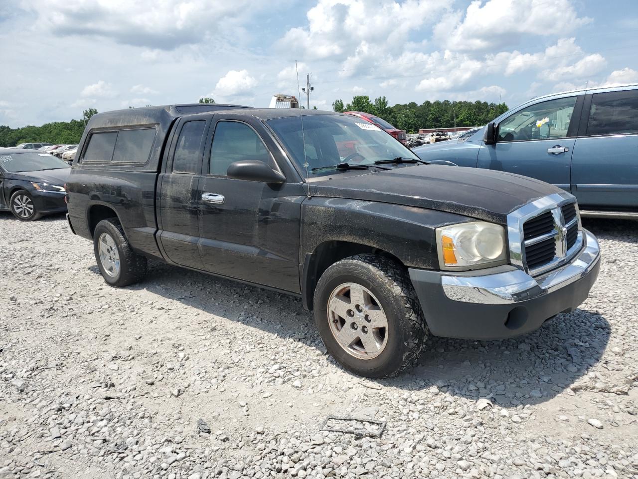 1D7HE42N85S287335 2005 Dodge Dakota Slt