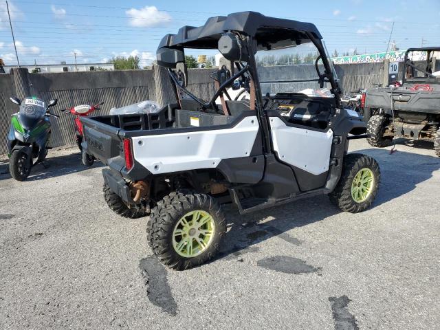 2016 HONDA SXS1000 M3 1HFVE04A3G4003171