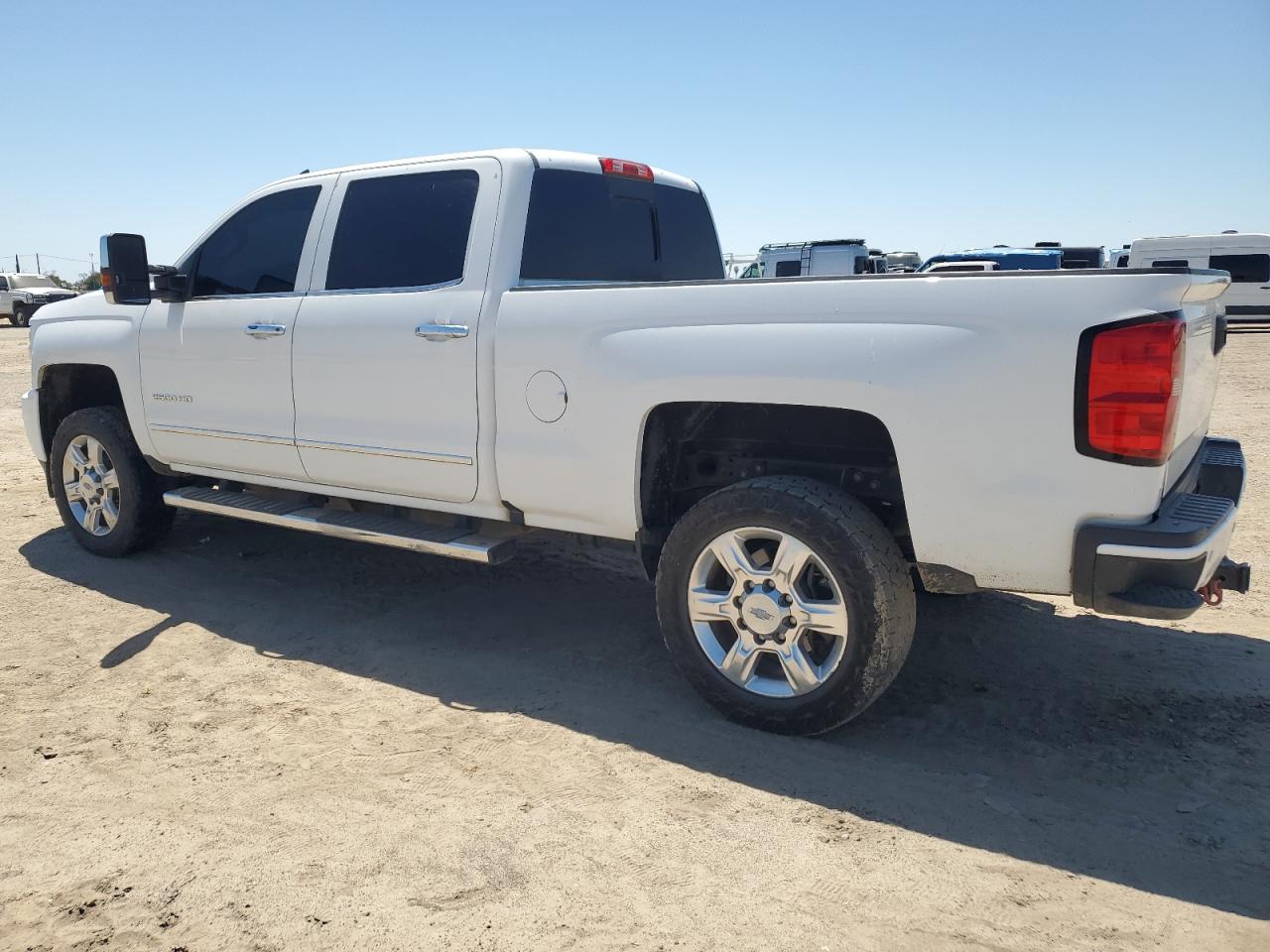 1GC1KWEY3JF247401 2018 Chevrolet Silverado K2500 Heavy Duty Ltz