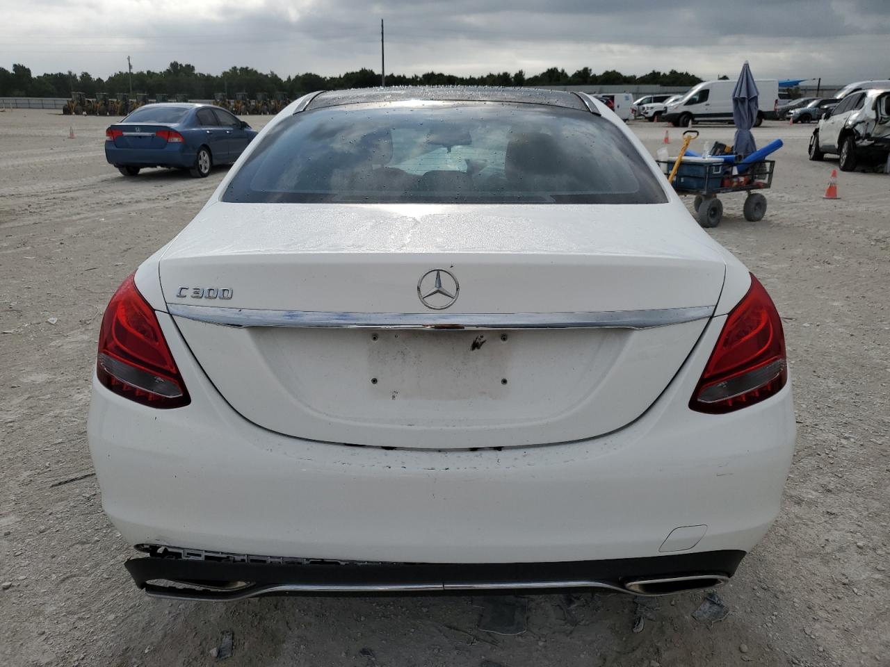 WDDWF4JB9GR154542 2016 Mercedes-Benz C 300