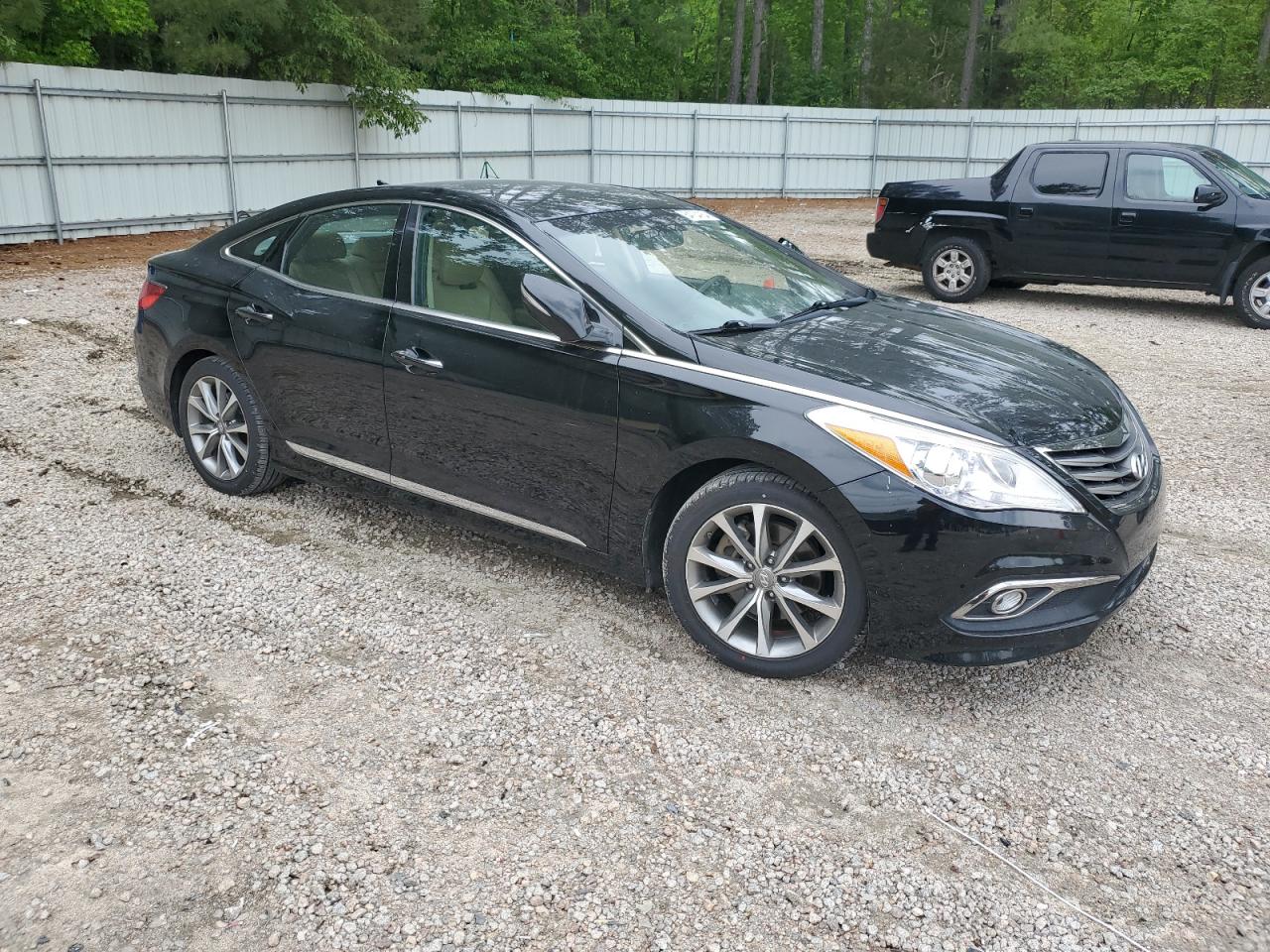 KMHFG4JG7HA583046 2017 Hyundai Azera