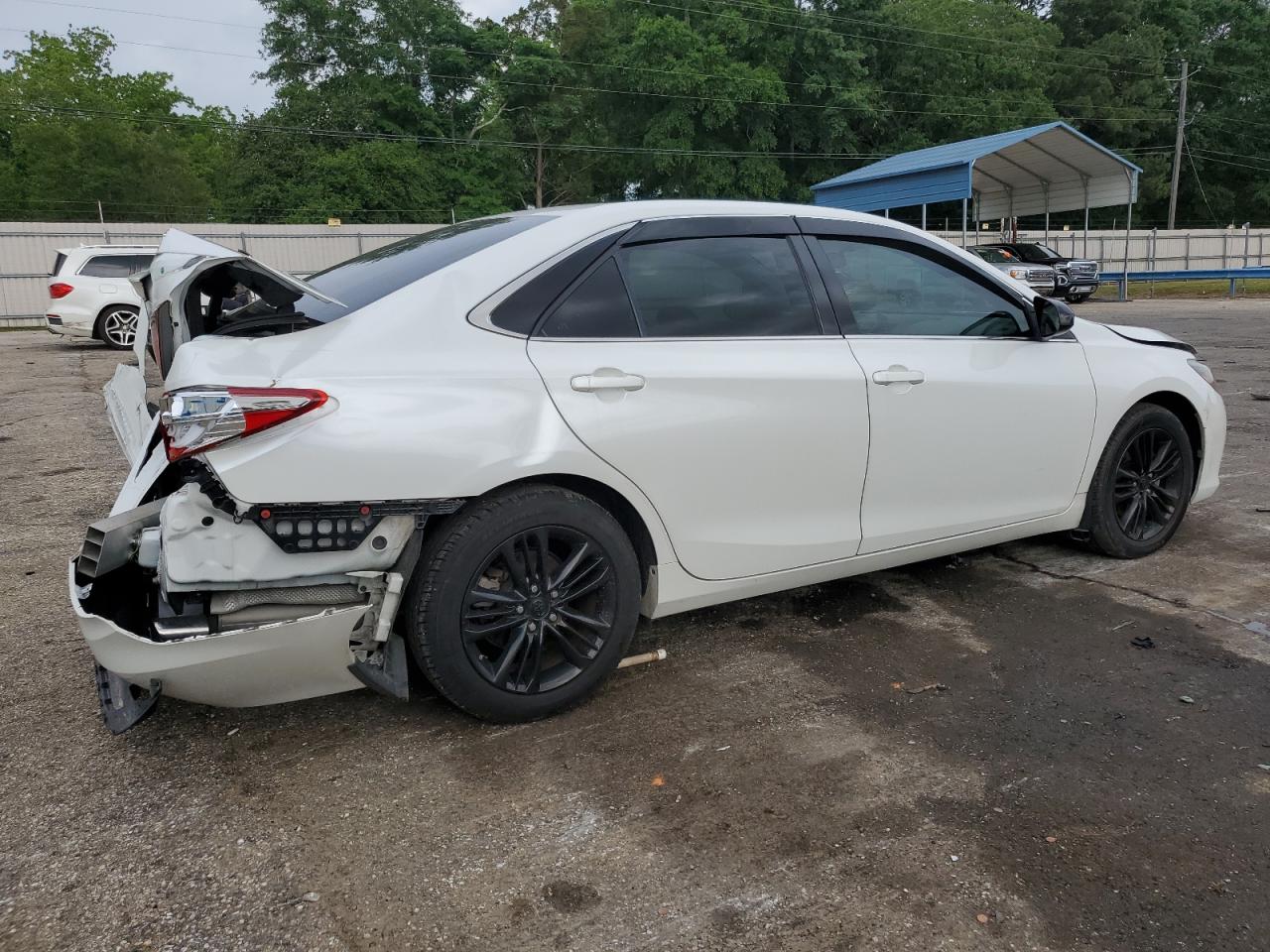 2016 Toyota Camry Le vin: 4T1BF1FK9GU247795