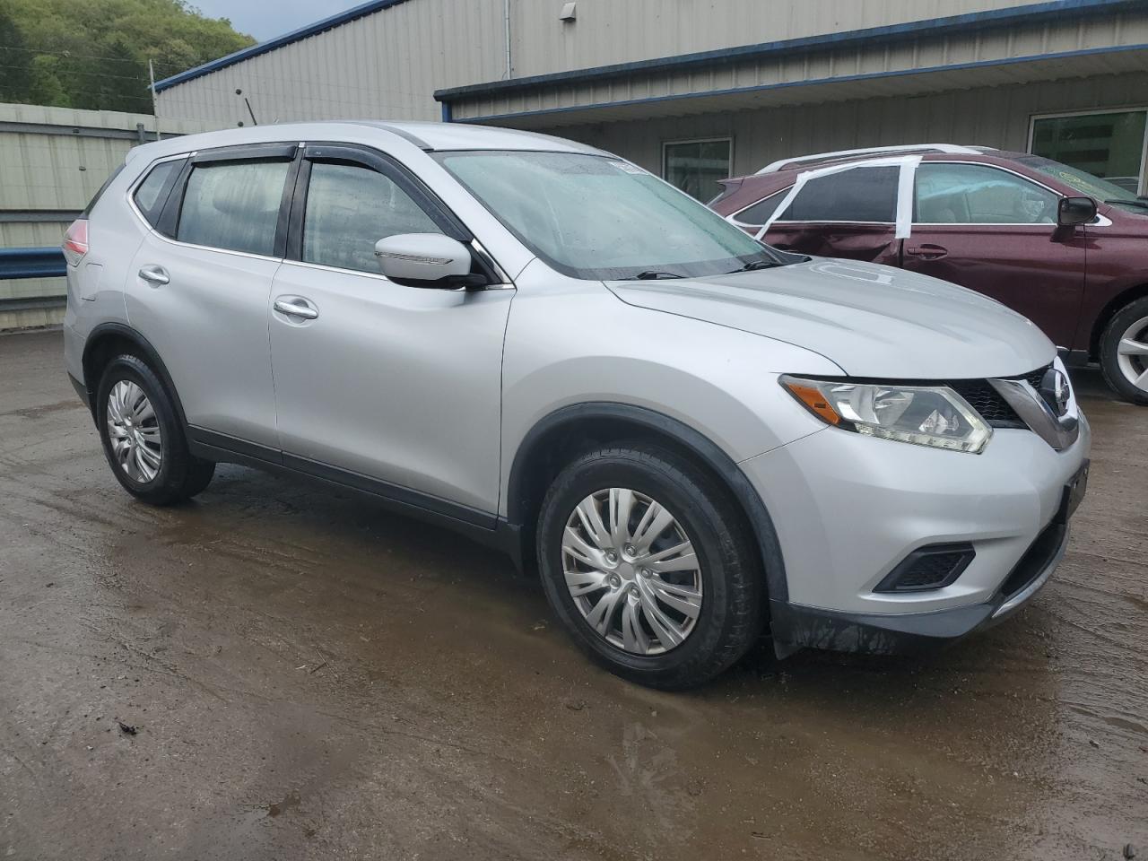 KNMAT2MT1FP569810 2015 Nissan Rogue S