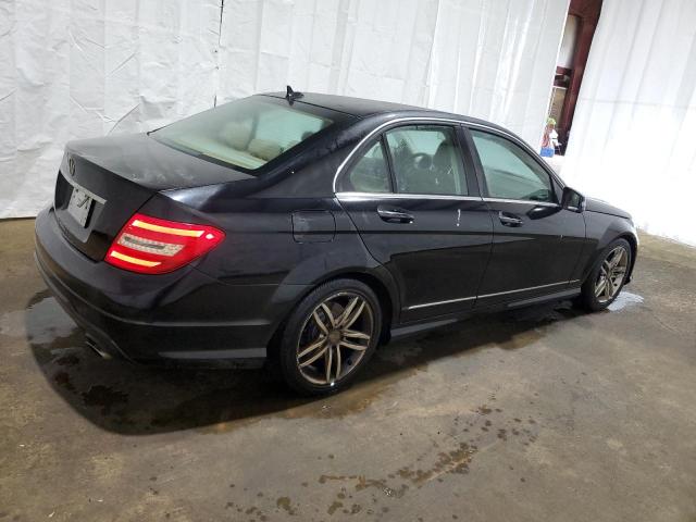 2012 Mercedes-Benz C 300 4Matic VIN: WDDGF8BB5CA701213 Lot: 53700294