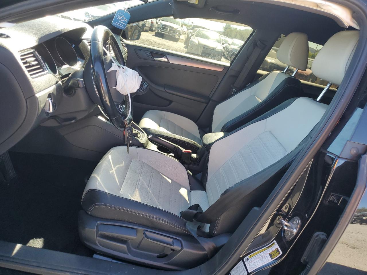 3VWD17AJ7GM385415 2016 Volkswagen Jetta Sport