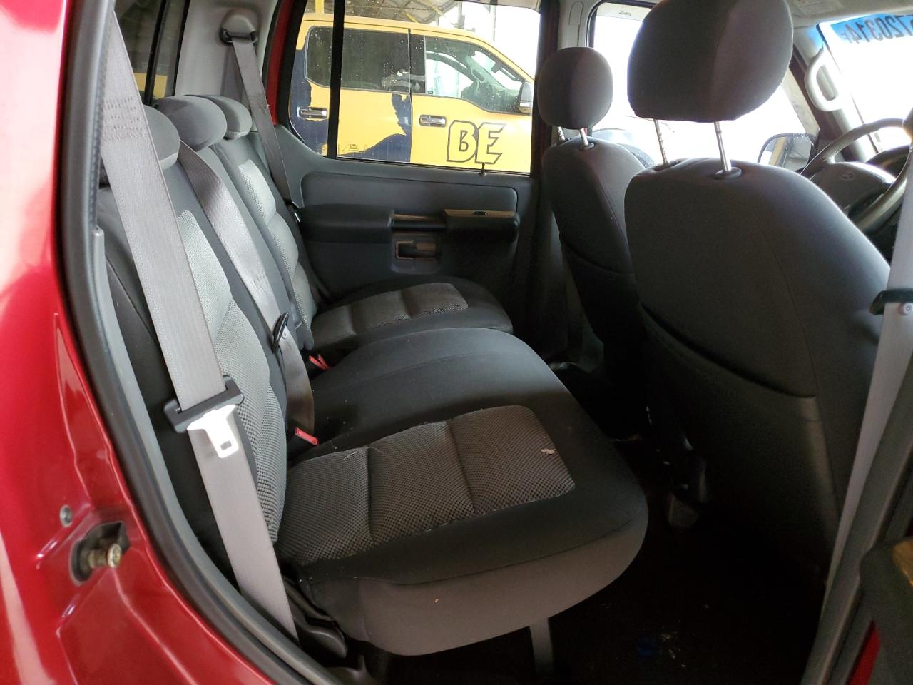 1FMZU67K14UA35503 2004 Ford Explorer Sport Trac