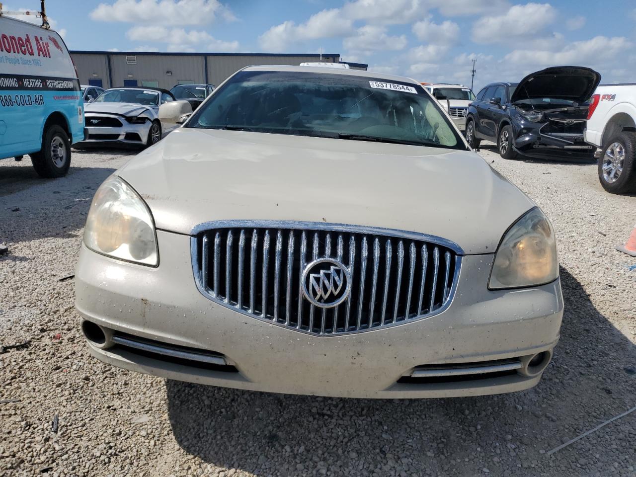 1G4HC5EM7BU104138 2011 Buick Lucerne Cxl