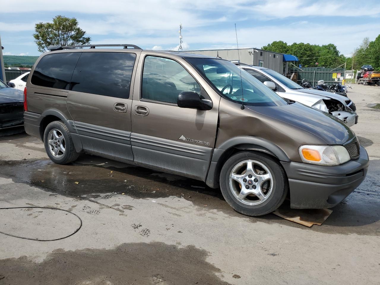 1GMDV33E35D135156 2005 Pontiac Montana Luxury