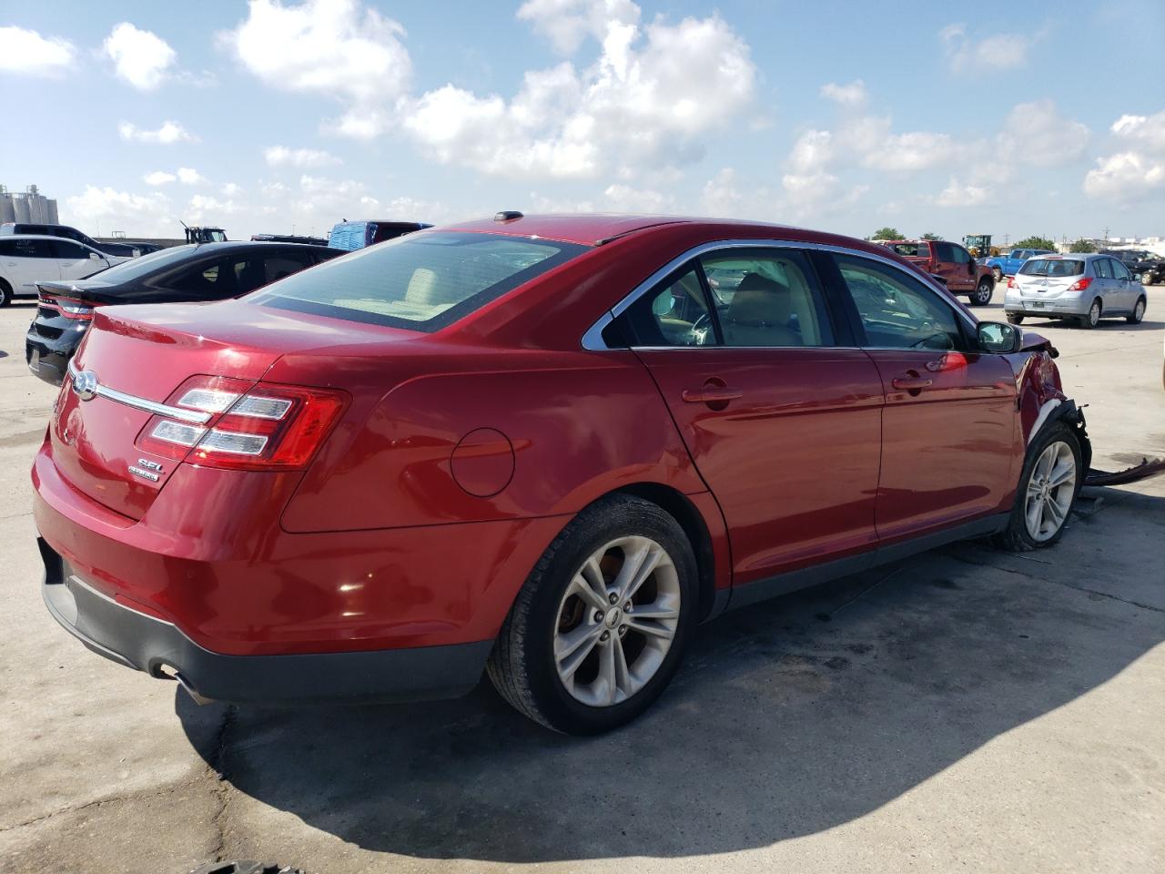 1FAHP2E86FG120979 2015 Ford Taurus Sel