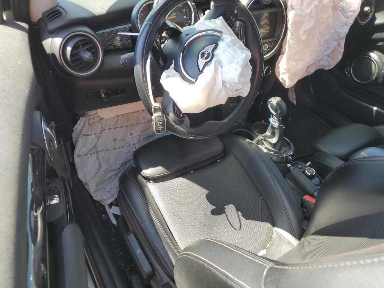 WMWXP7C5XF2A35555 2015 Mini Cooper S