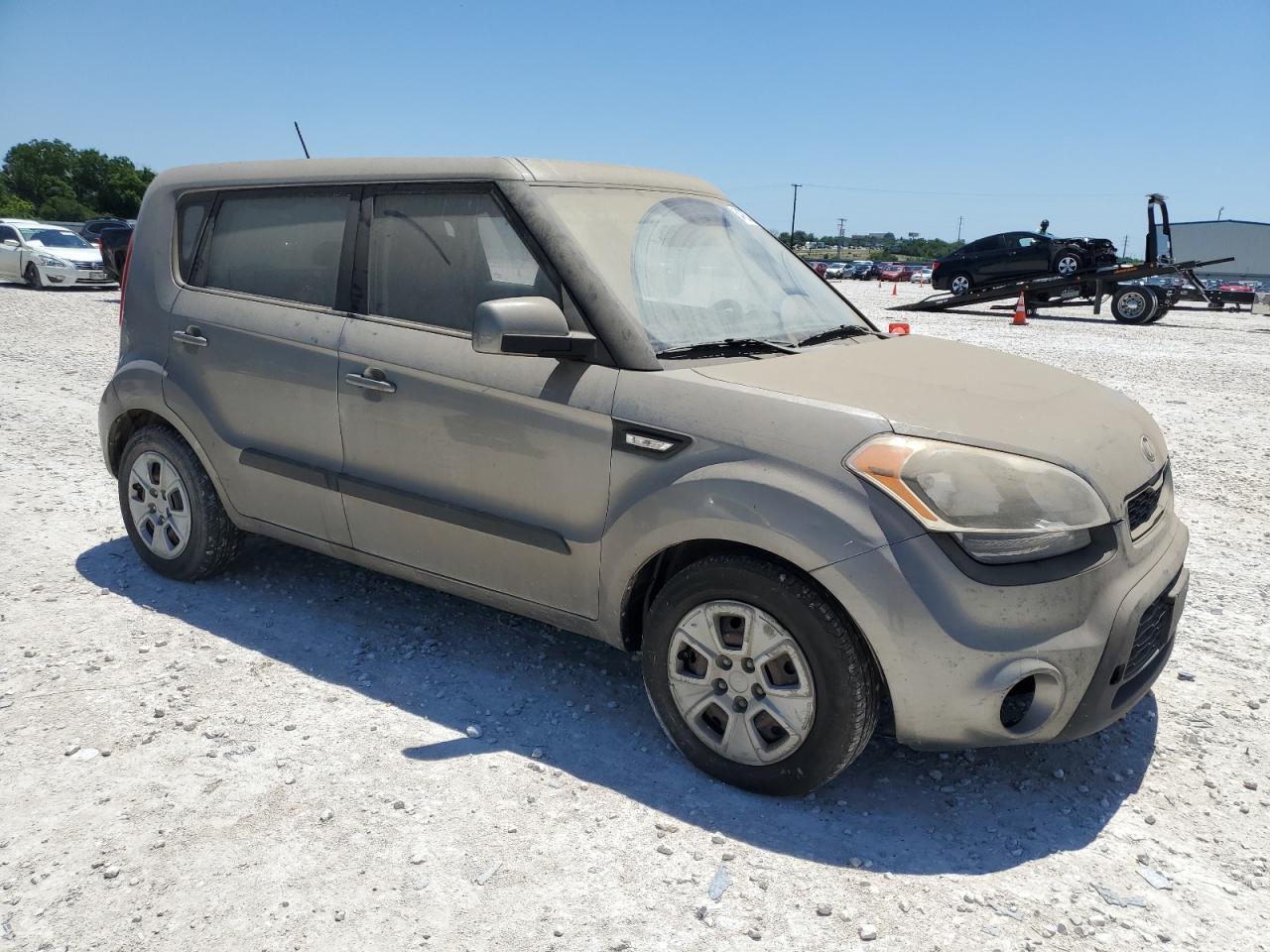 KNDJT2A58D7543711 2013 Kia Soul