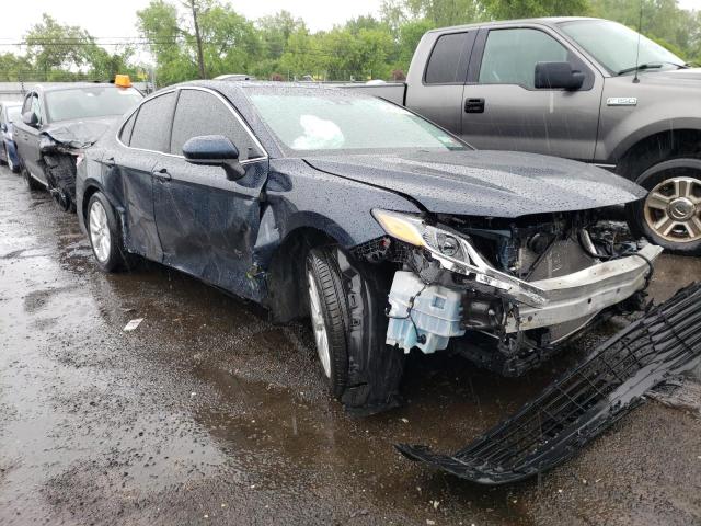 VIN 4T1B11HK3JU657575 2018 Toyota Camry, L no.4