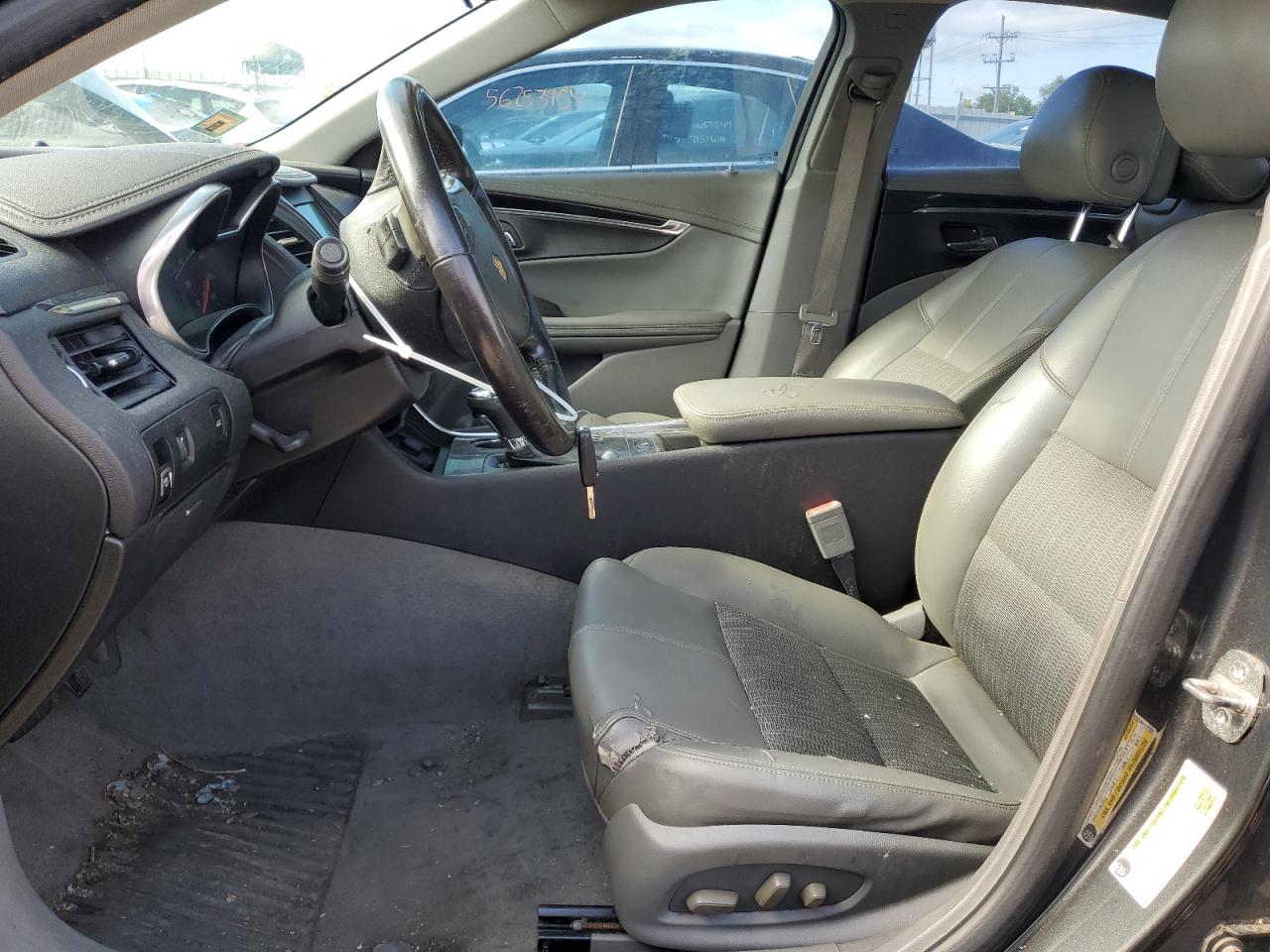 2G1125S32E9125218 2014 Chevrolet Impala Lt