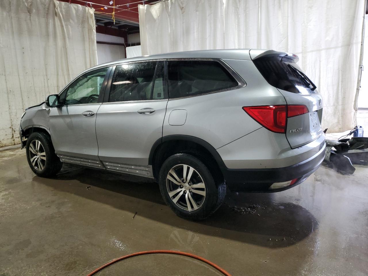 5FNYF6H30GB116071 2016 Honda Pilot Ex