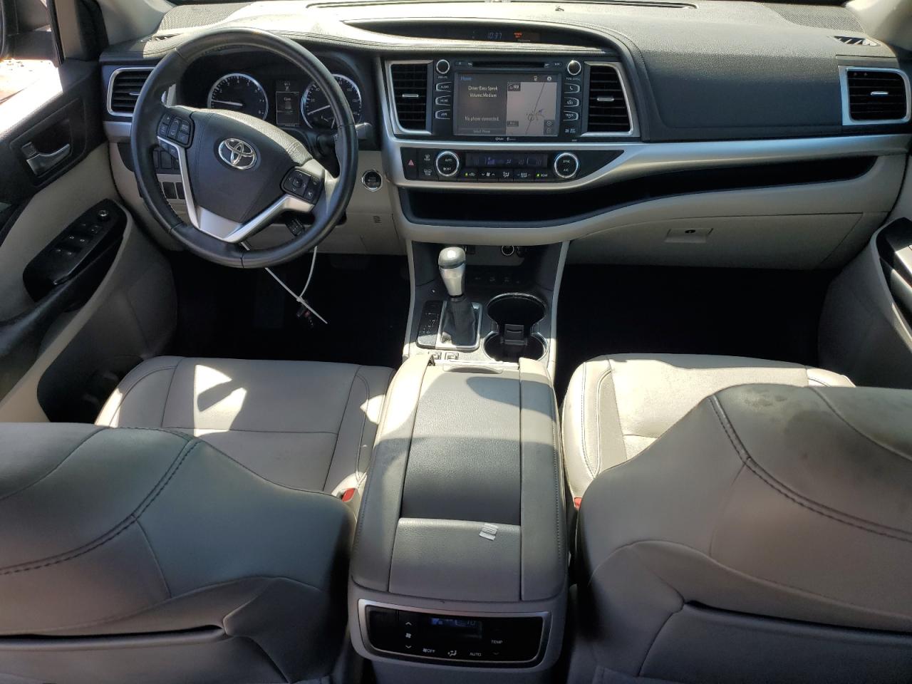 5TDJKRFH9FS153658 2015 Toyota Highlander Xle