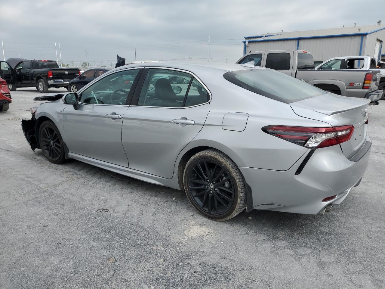 2021 Toyota Camry Xse vin: 4T1K31AK7MU566110