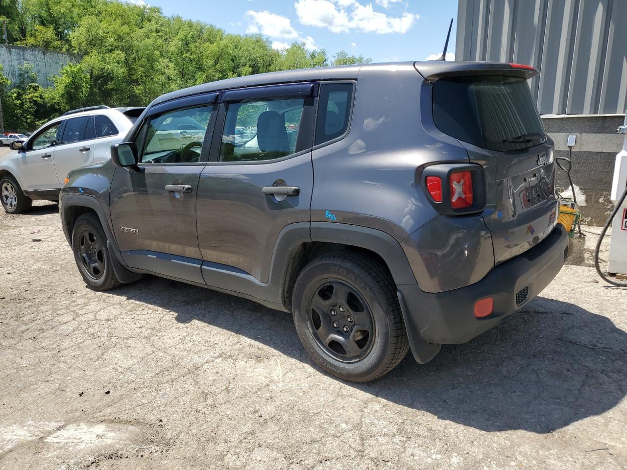 ZACCJAABXHPF43085 2017 Jeep Renegade Sport