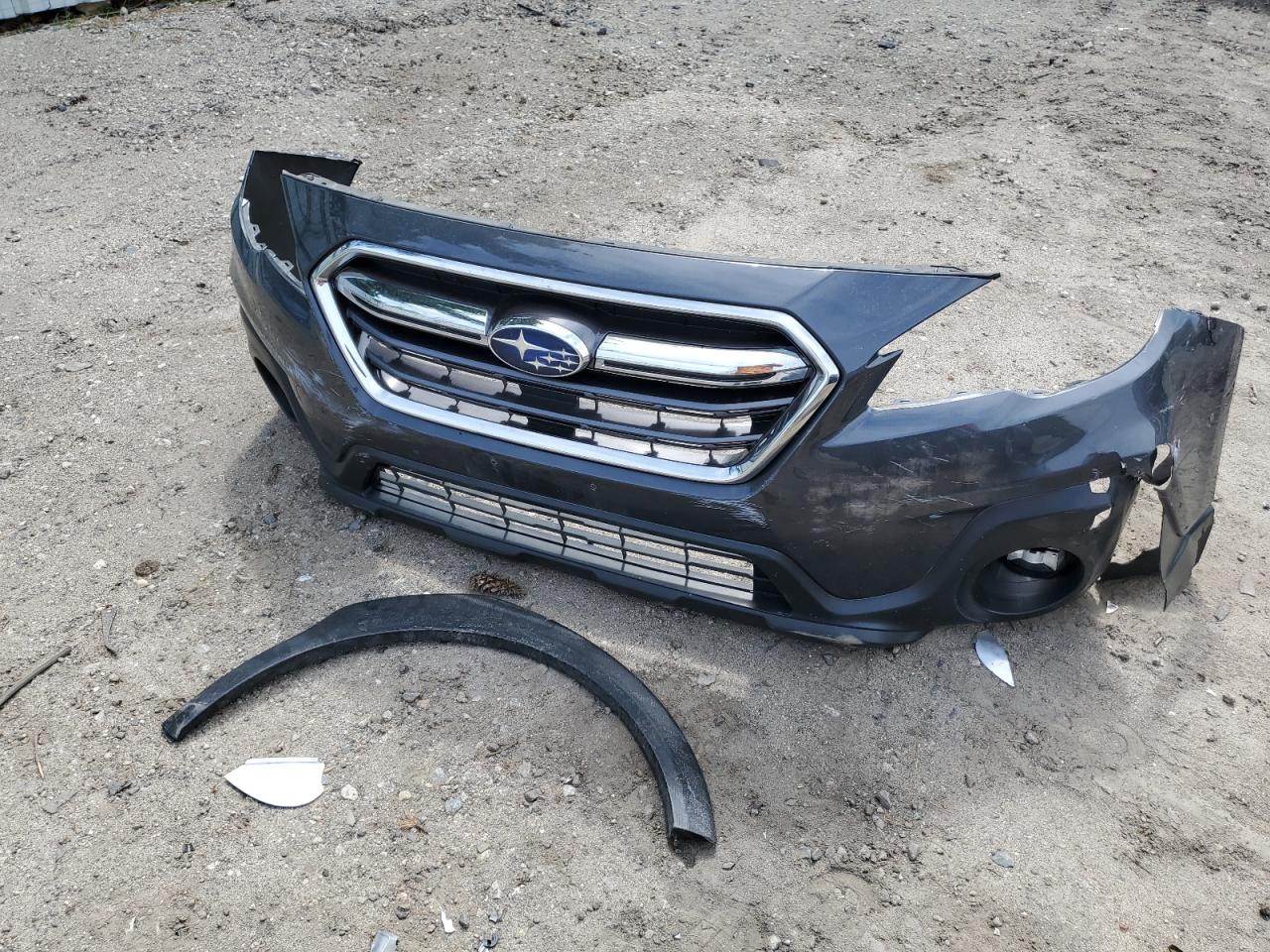 4S4BSAFC9K3215870 2019 Subaru Outback 2.5I Premium