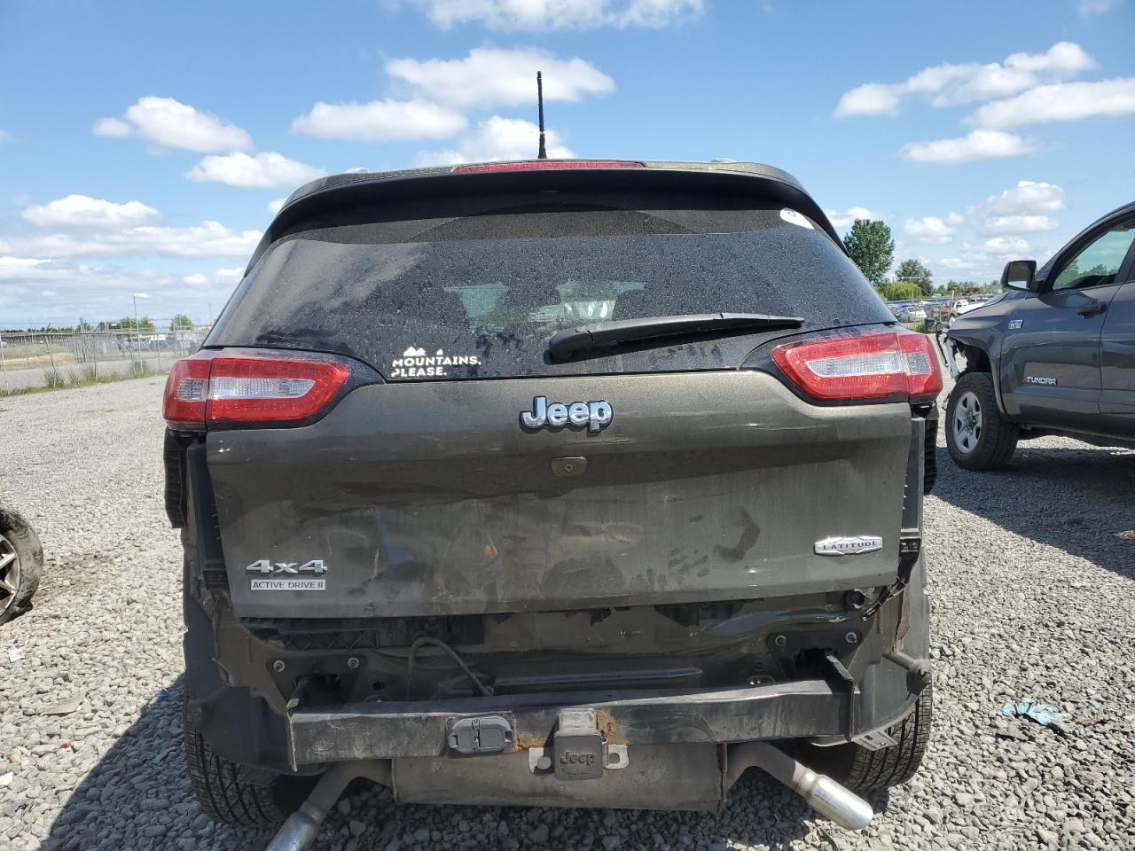 1C4PJMCS8EW315701 2014 Jeep Cherokee Latitude