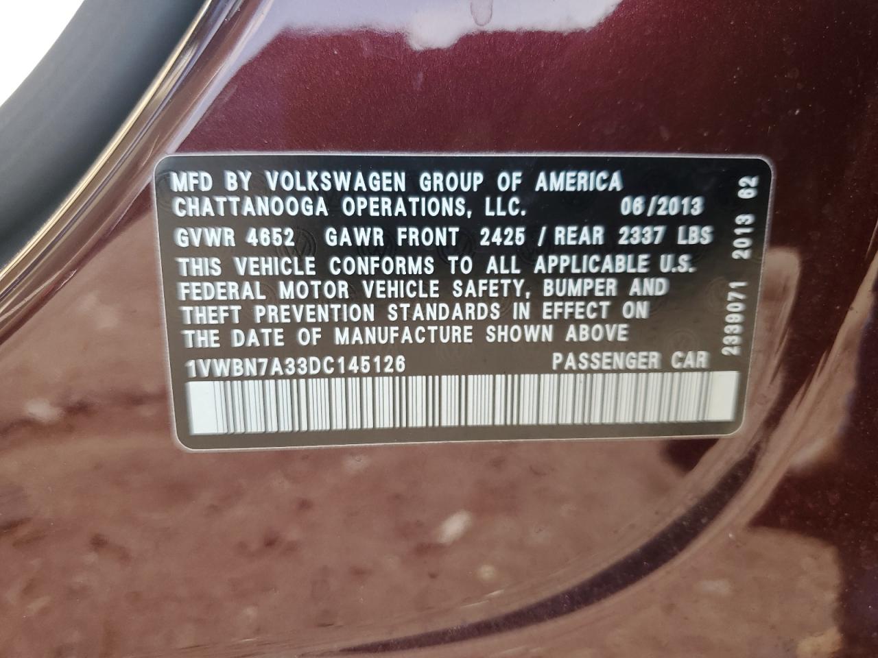1VWBN7A33DC145126 2013 Volkswagen Passat Se