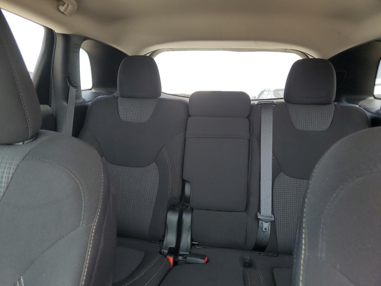 1C4PJLCB1GW222922 2016 Jeep Cherokee Latitude