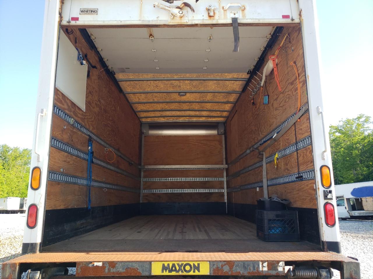 JL6HKJ1E28K015863 2008 Mitsubishi Fuso Truck Of America Inc Fk 62F