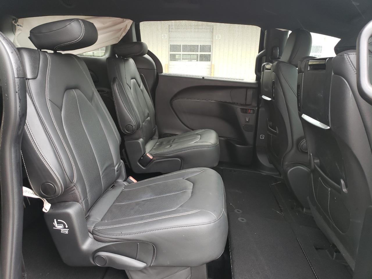 2C4RC1EG0LR251816 2020 Chrysler Pacifica Touring L Plus