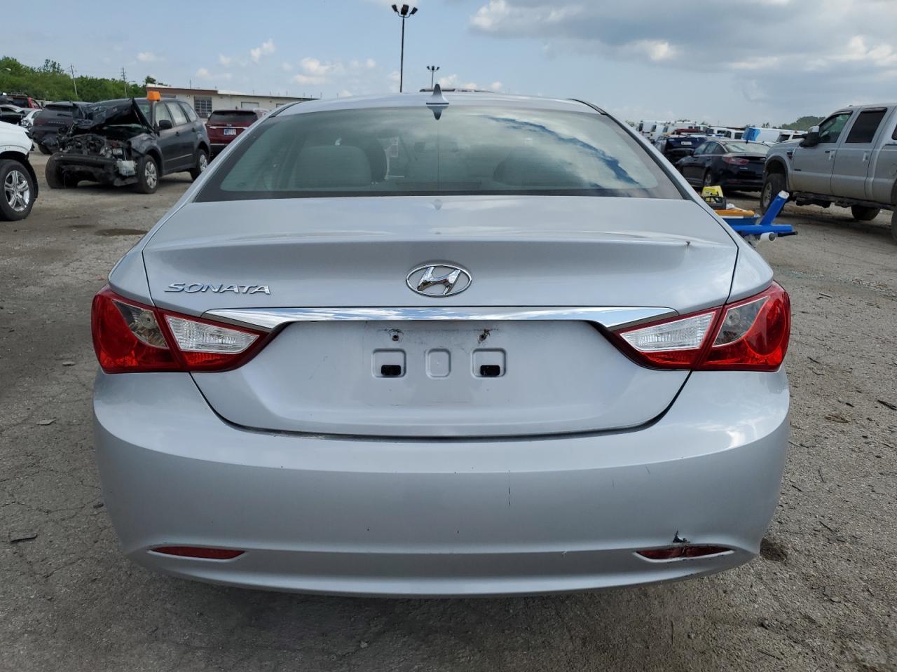 5NPEB4AC5BH119376 2011 Hyundai Sonata Gls