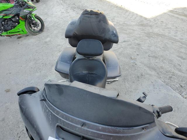 2018 HARLEY-DAVIDSON FLHX STREE - 1HD1KBC14JB666068
