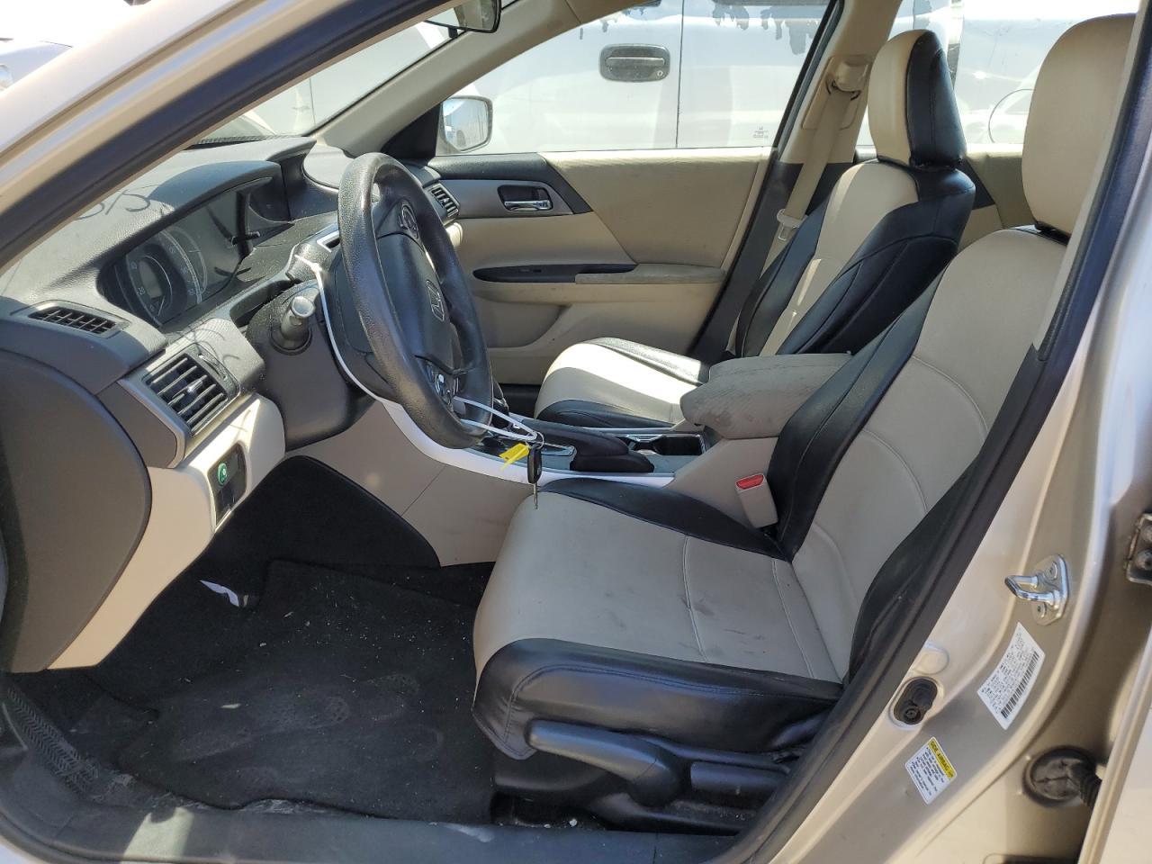 1HGCR2F33FA216624 2015 Honda Accord Lx