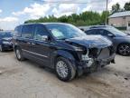 CHRYSLER TOWN & COU photo