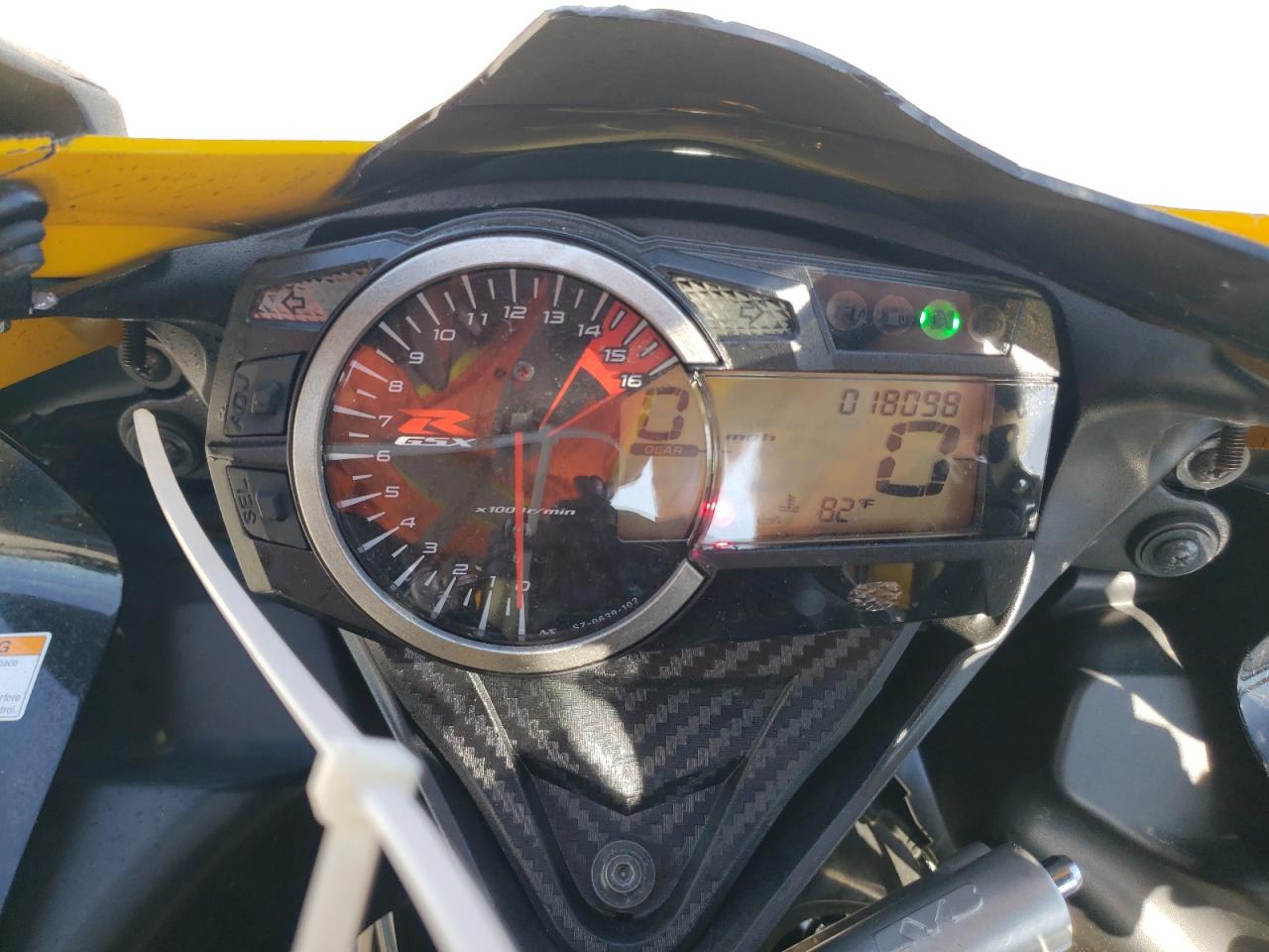JS1GR7MA3C2101083 2012 Suzuki Gsx750