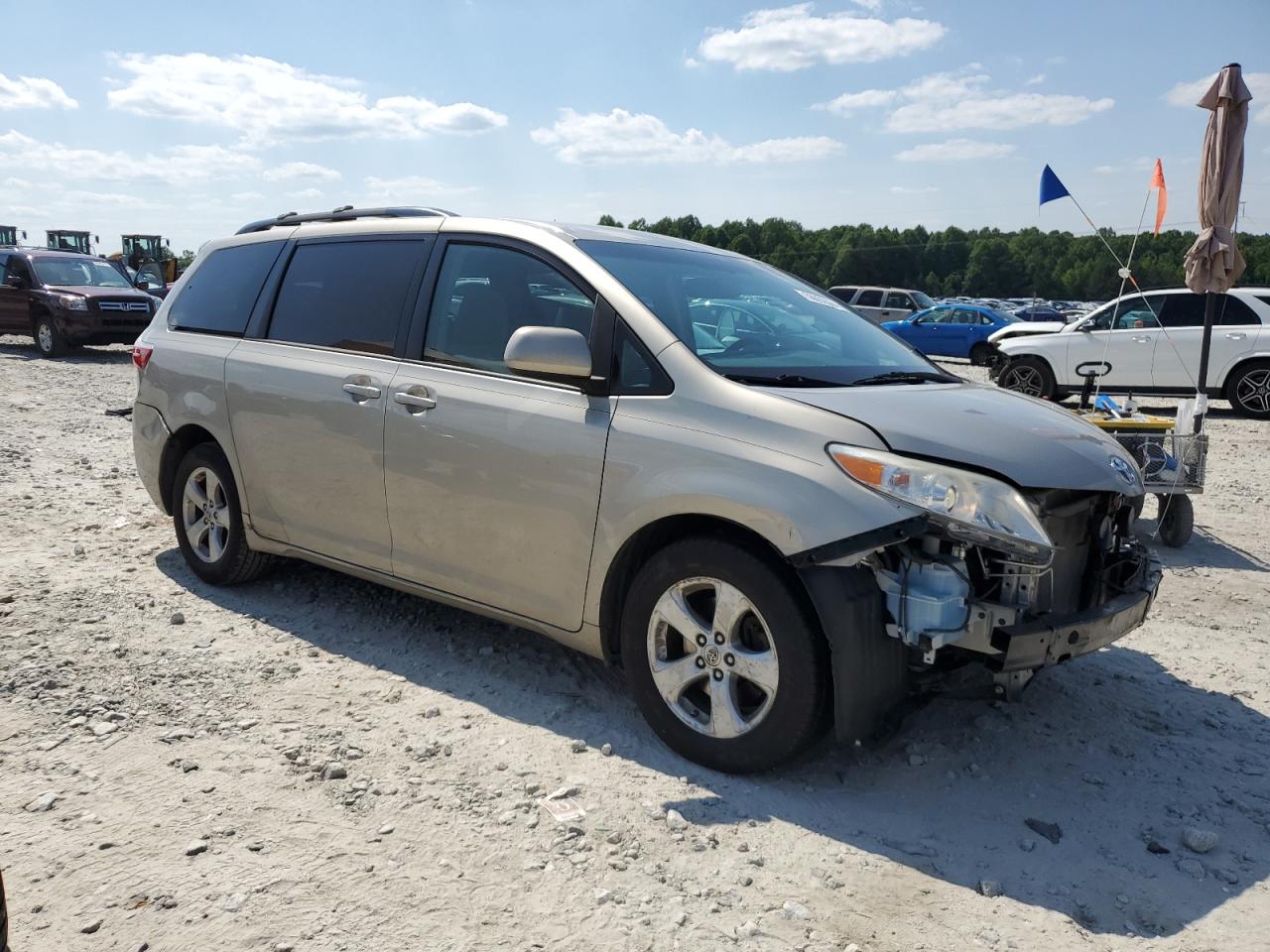 5TDKK3DC5FS640543 2015 Toyota Sienna Le