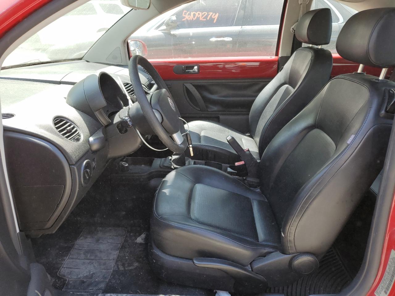 3VWPW31C88M516281 2008 Volkswagen New Beetle S