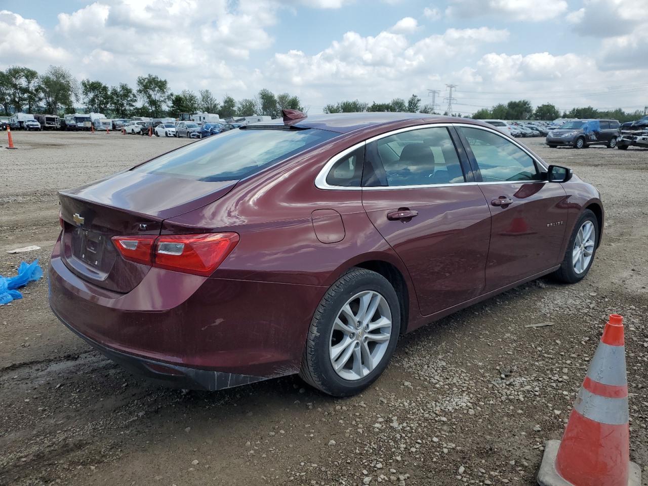 1G1ZE5ST3GF270658 2016 Chevrolet Malibu Lt