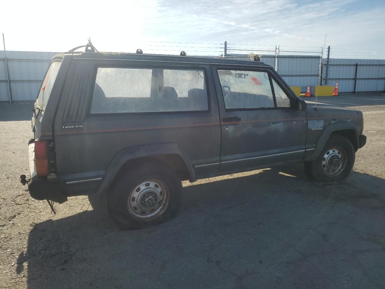 1JCUL7713ET143397 1984 Jeep Cherokee