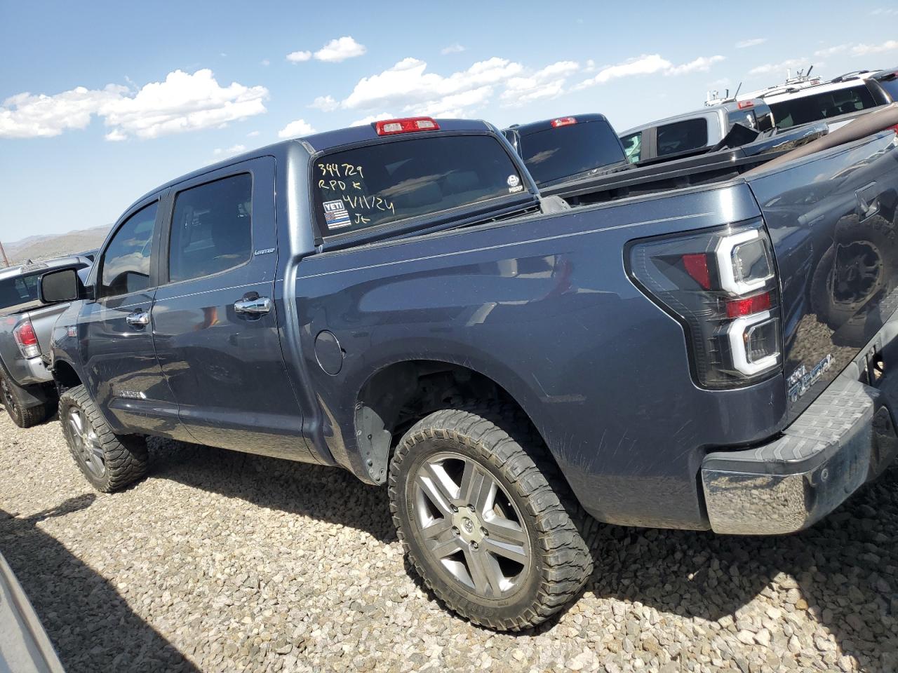 5TBDV581X7S475734 2007 Toyota Tundra Crewmax Limited