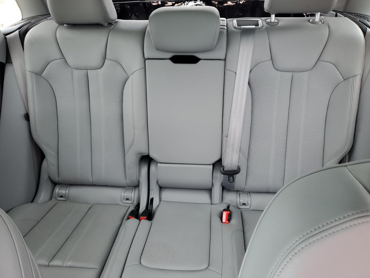 WA1BNAFY1J2209406 2018 Audi Q5 Premium Plus