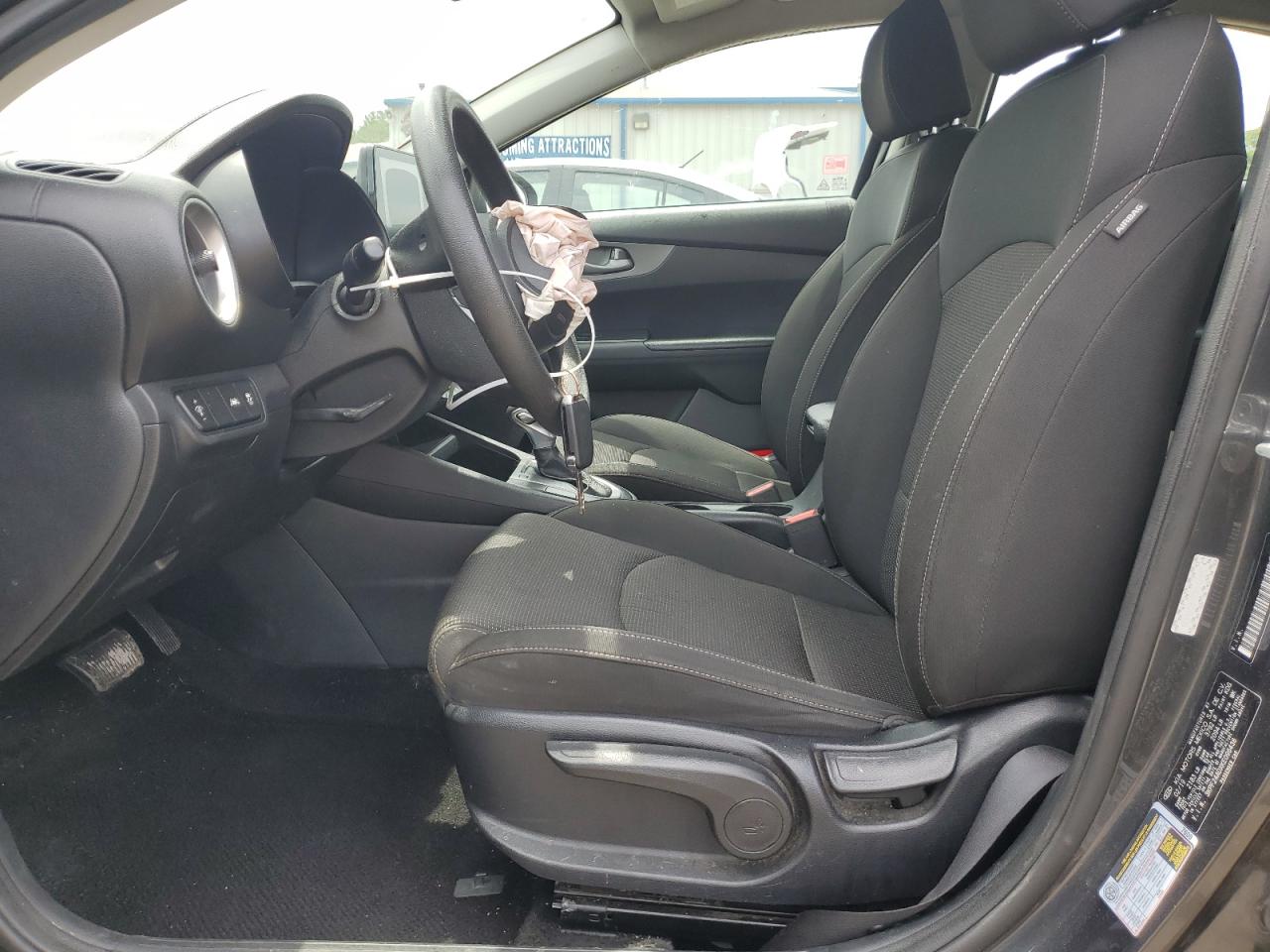 3KPF24ADXKE096436 2019 Kia Forte Fe