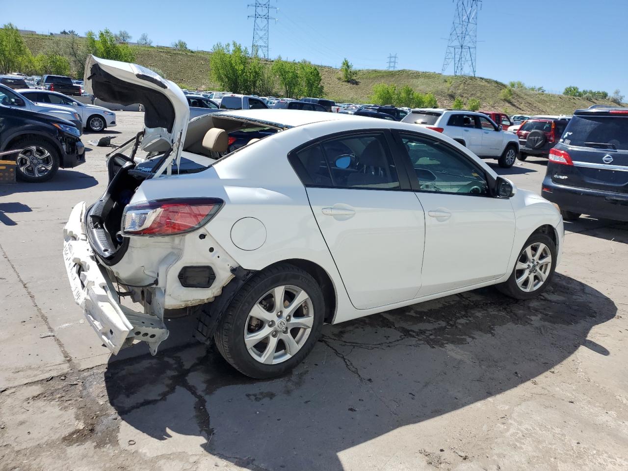 JM1BL1VG8B1395134 2011 Mazda 3 I