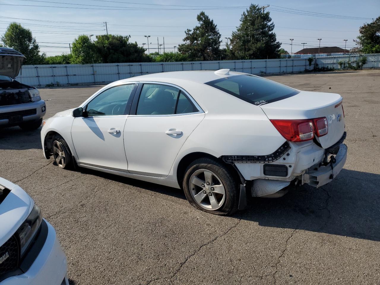 1G11C5SA3GF143099 2016 Chevrolet Malibu Limited Lt