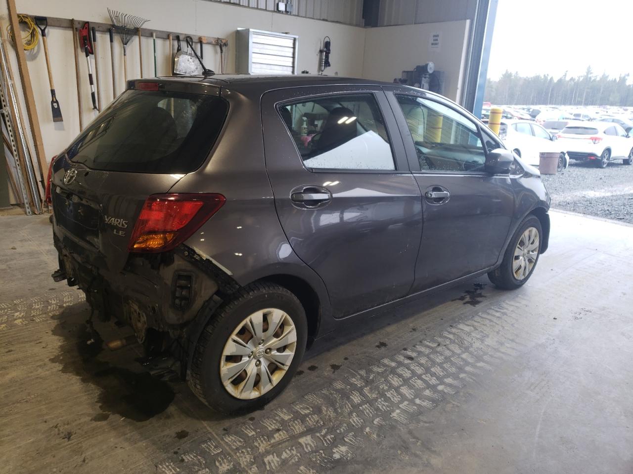 VNKKTUD37FA045300 2015 Toyota Yaris