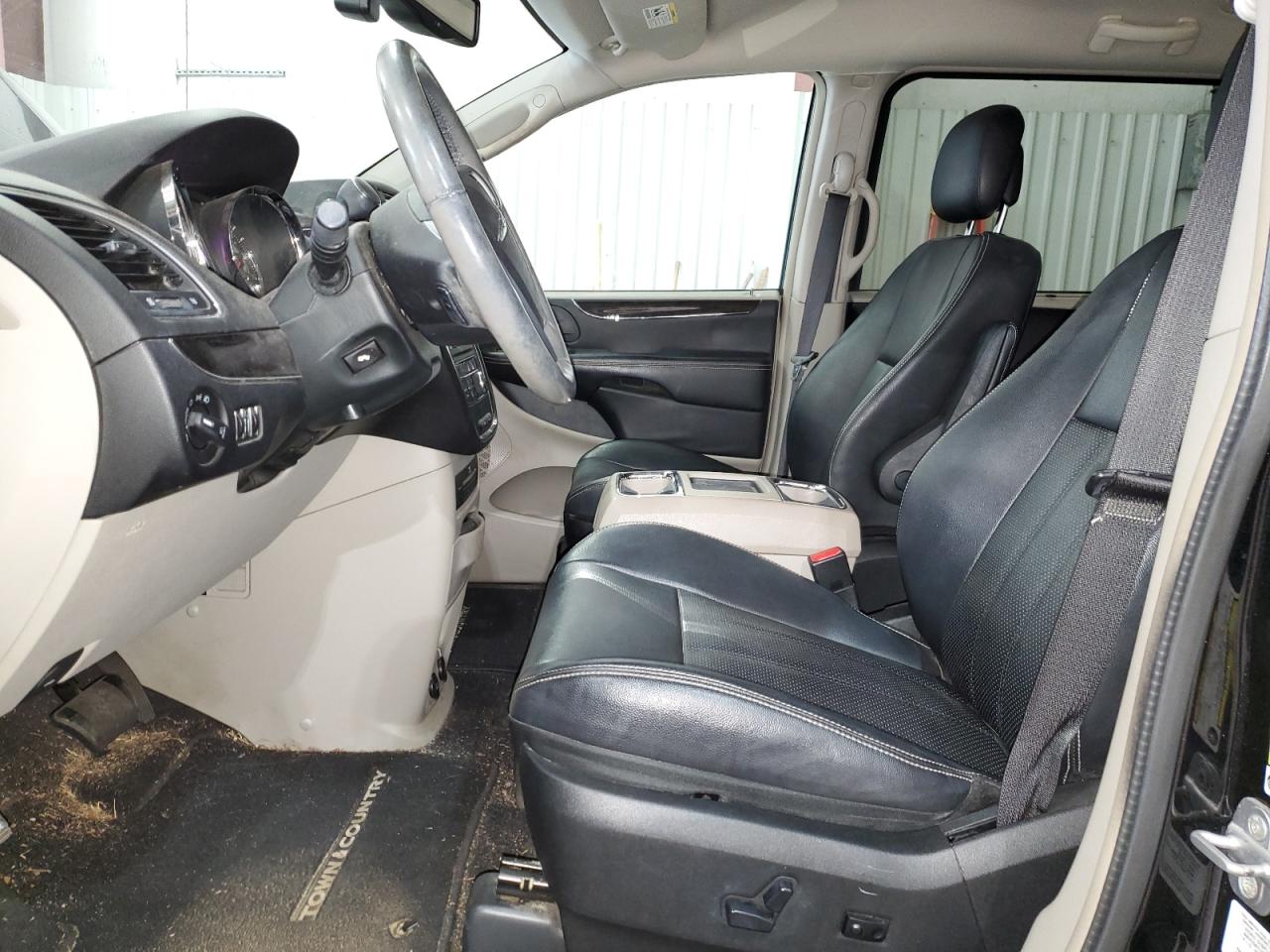 2C4RC1CG8DR748083 2013 Chrysler Town & Country Touring L